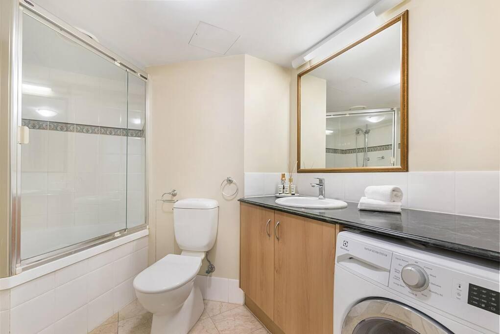 Landmark Resort - Private Apartment Mooloolaba Esterno foto